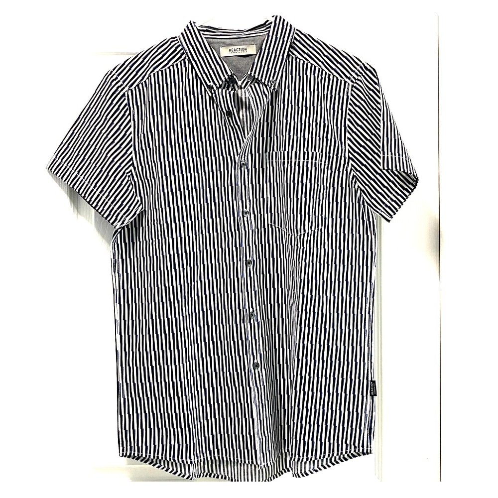Kenneth Cole Formal button down shit ‼️‼️